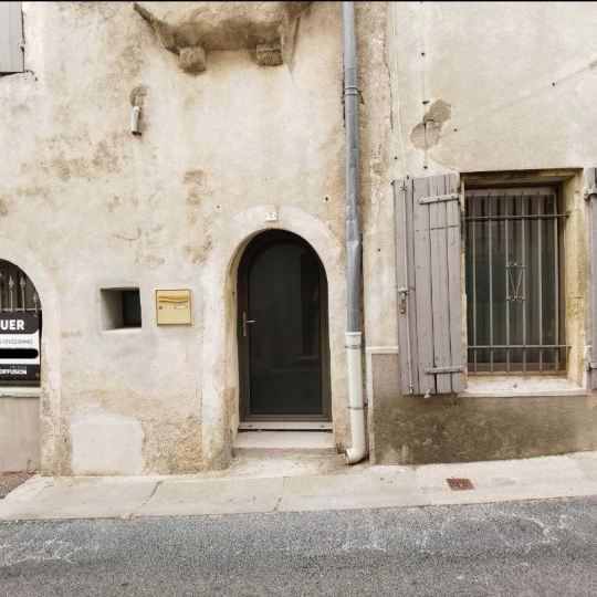  AIGUES-VIVES IMMO : Maison / Villa | GALLARGUES-LE-MONTUEUX (30660) | 69 m2 | 700 € 